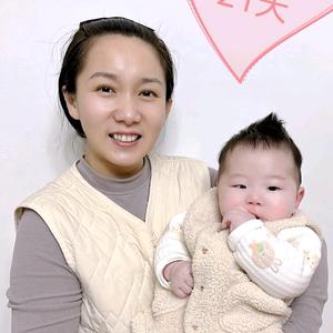 武汉～月嫂～霞姐（谢绝连赞🙏🏻）头像