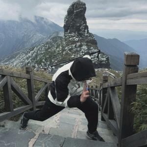 厦门的轰轰头像