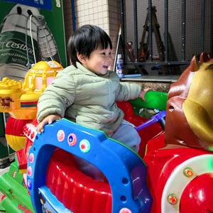 兜兜时事分享头像