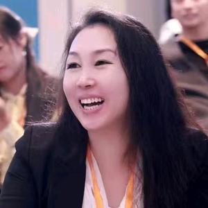 聚泰荷 瀚月头像