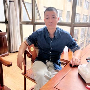 臻十三头像