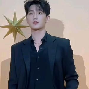 ✨风过🎈无声✨头像