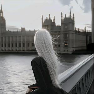 月亮睡不醒🌙头像