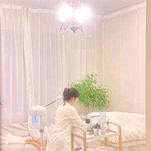 如此美丽高级皮肤管家～高老师头像