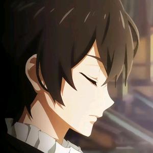 执笔绘梨衣头像