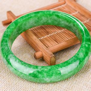 建月君 专注短视频头像