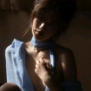 至尊宝Scarlett头像