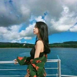 ⋆̩☂︎*̣̩似水流年头像