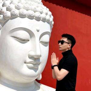 「快乐搬运工」头像