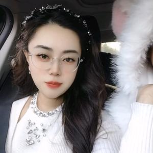 思思（不要连赞🤟）头像