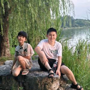 明月照进梦想头像