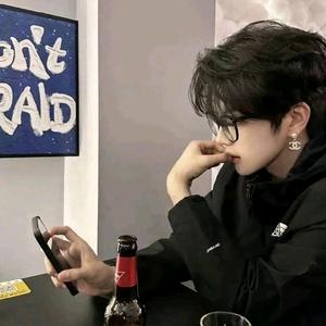 一杯冰美式头像