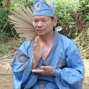 桃花江济公头像