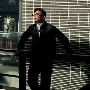 哈尔滨设计师财哥头像