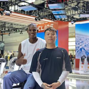 大同接发染发王子凌霄头像