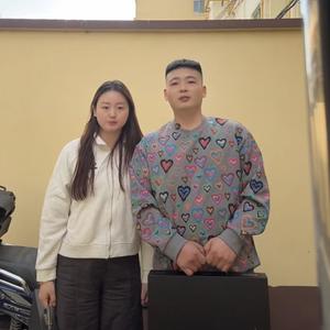 上海小乔墙布-麦伦国际头像