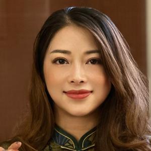 小娅的酒天天有头像