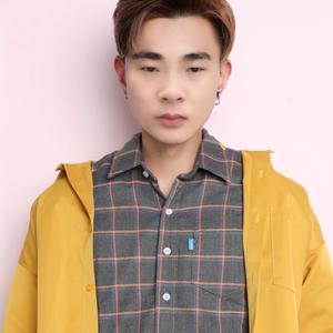 王雷头像