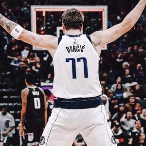 大连东契奇头像