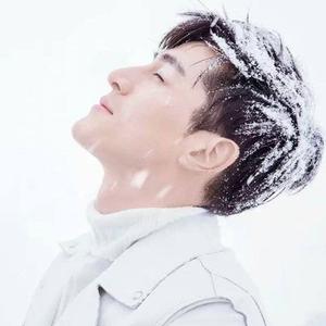 湿衣染红尘头像