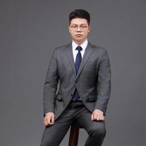 四季青年万宇啸头像