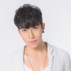 歌手 抖音号:  sunsunsun33 ||火力少年王之悠风三少年 饰 罗亦然
