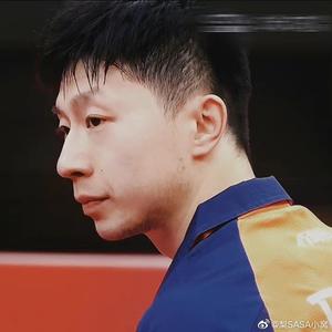 小郑郑头像