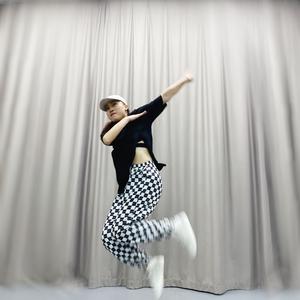 品格～曳舞头像