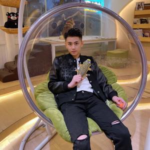 张公子呀_____ 头像