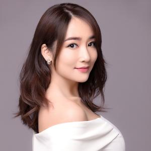 权盟杨姣炫声麦图片