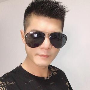 刘辉(晚10.30开)头像