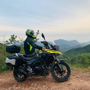 2020年入手铃木125小踏板 2021年入手铃木dl250 梦