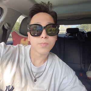 张探探很慢头像