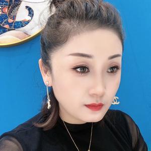 金美儿头像