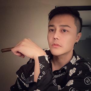 冲大叔eno不老头像