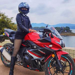 广西女骑曾阿姨头像