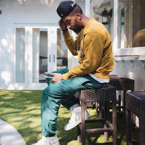 搜索 抖音号:  jr083711 唯爱史密斯.