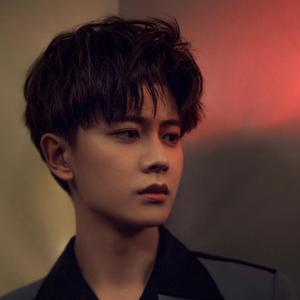 刘半仙家小萝莉头像