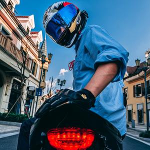 搜索 抖音号:  5kywalker :z250/502/姜戈/cbr650r/trident660 深意总