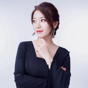 8w 抖音号:  dafanfan1229 爱笑的人运气不会差…… 爱笑又有亲和力的