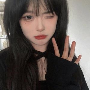 美女的烦心头像