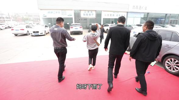 Dou是好车 奥迪世界从不平等你有多努力你就有多特殊愿你 抖音